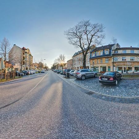 Pension Unicat Potsdam Luaran gambar